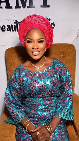 Omotola